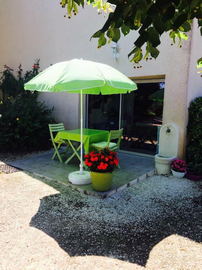 Chez Annie Guest House Saint-Avit-Rivière Exterior foto